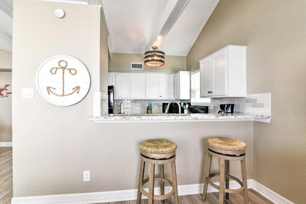 Beachfront Galveston Oasis Balconies, Ocean View! Exteriör bild