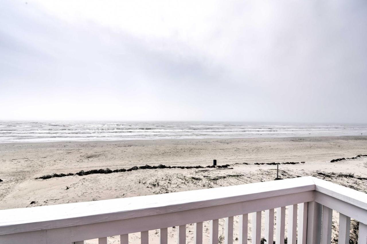 Beachfront Galveston Oasis Balconies, Ocean View! Exteriör bild